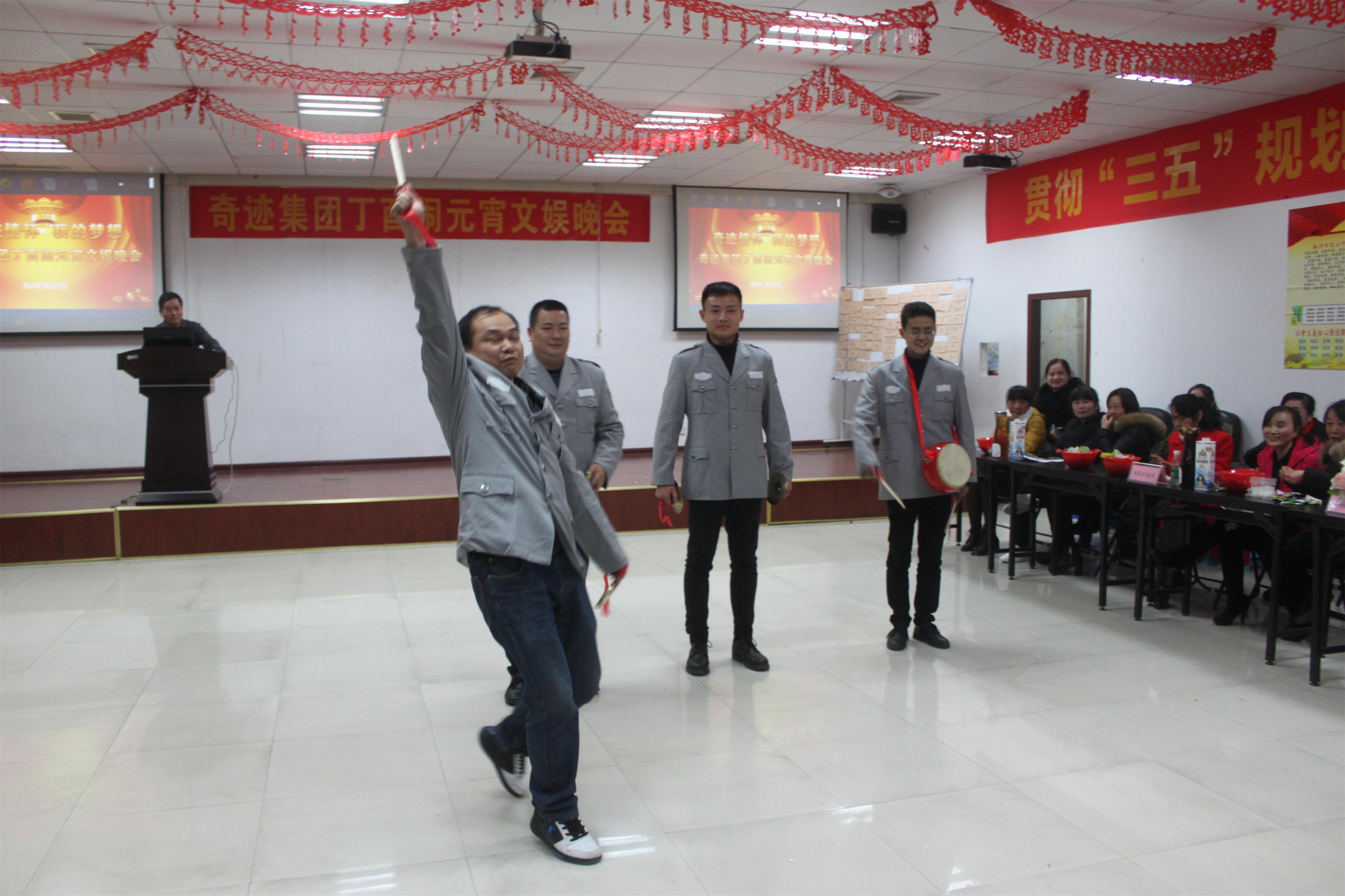 株洲市奇跡報廢汽車回收拆解有限責任公司,株洲報廢汽車回收,株洲農機報廢回收,廢舊金屬回收